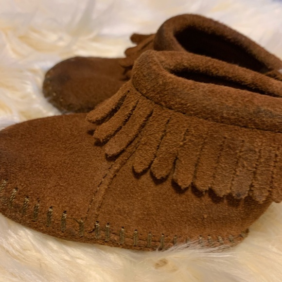 Baby minnetonkas size 1 & 2 - Picture 4 of 6